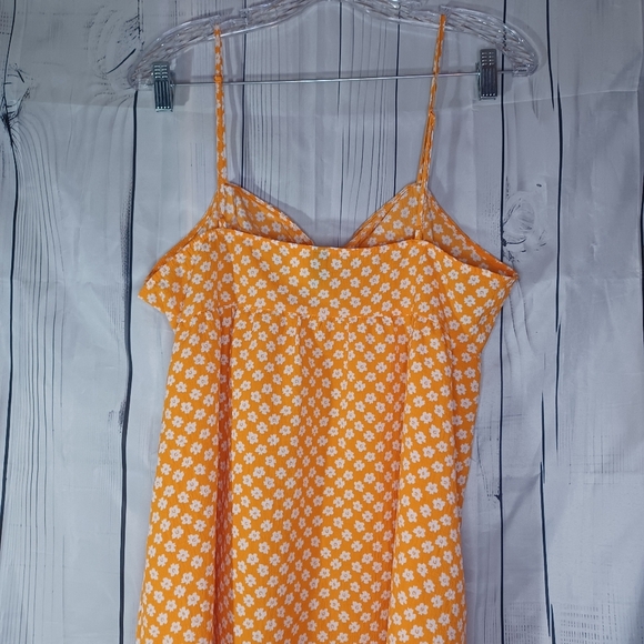Divided Mini Floral Spaghetti Strap Sundress - Picture 7 of 10
